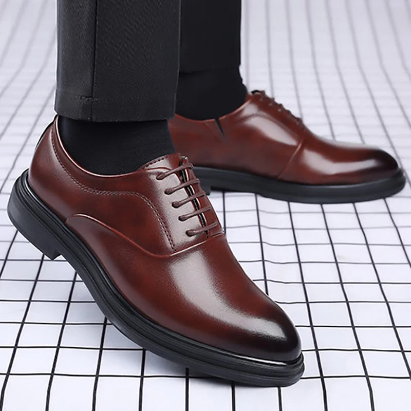 Business Men Formal Shoes Black Leather Shoes Mens Fashion Casual Dress Shoes Classic Italian Formal Oxford Shoe for Men