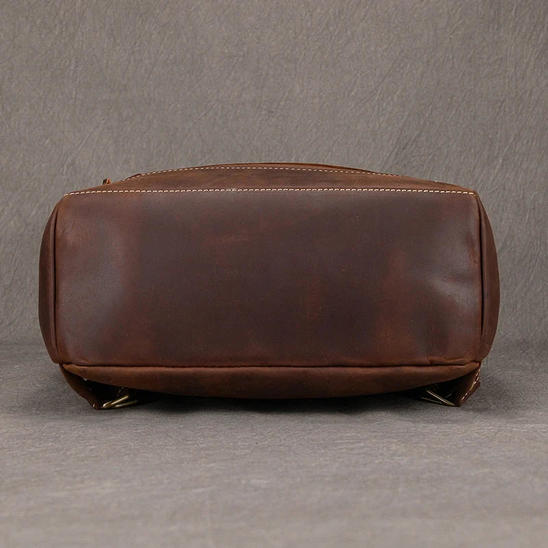 Fashion Designer Leather Backpack Vintage Style Crazy Horse Leather Travel Backpack Bag 100% Genuine Leather Computer Bag Men